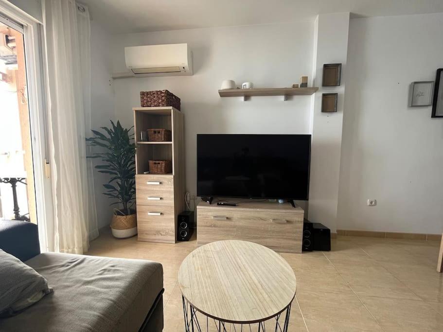 Apartamento A Pie De Playa Con Vistas Al Mar. Sorvilan Екстер'єр фото